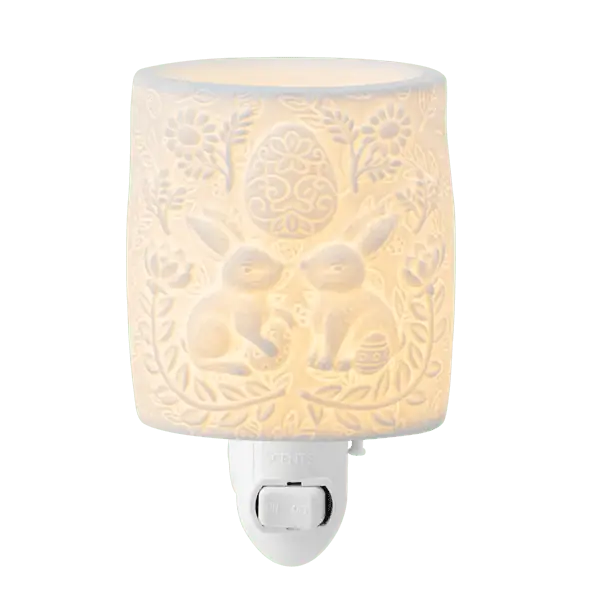 Cotton Meadow Mini Warmer with Wall Plug Lit