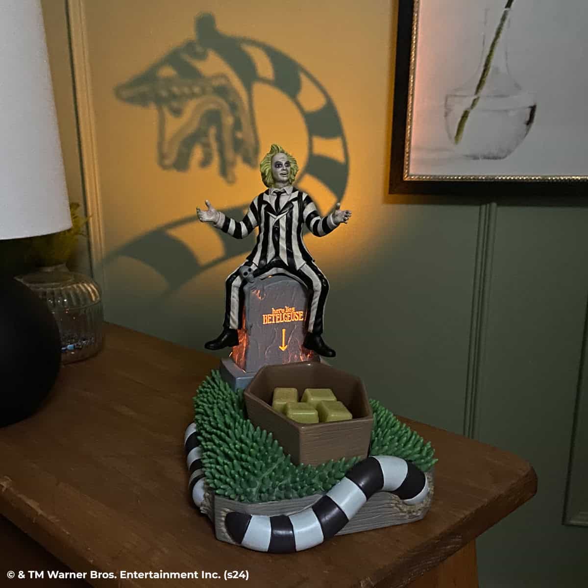 Beetjuice Scentsy Warmer - Real Life