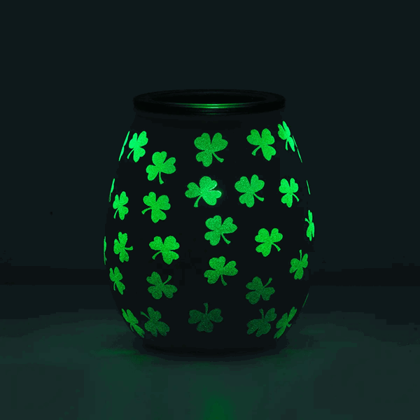 Clover Scentsy Warmer - Dark Room