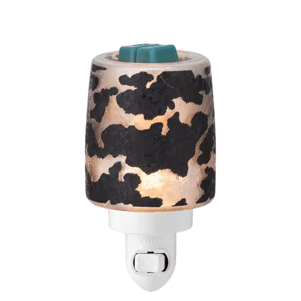 Cattle Call Mini Scentsy Warmer - Lit