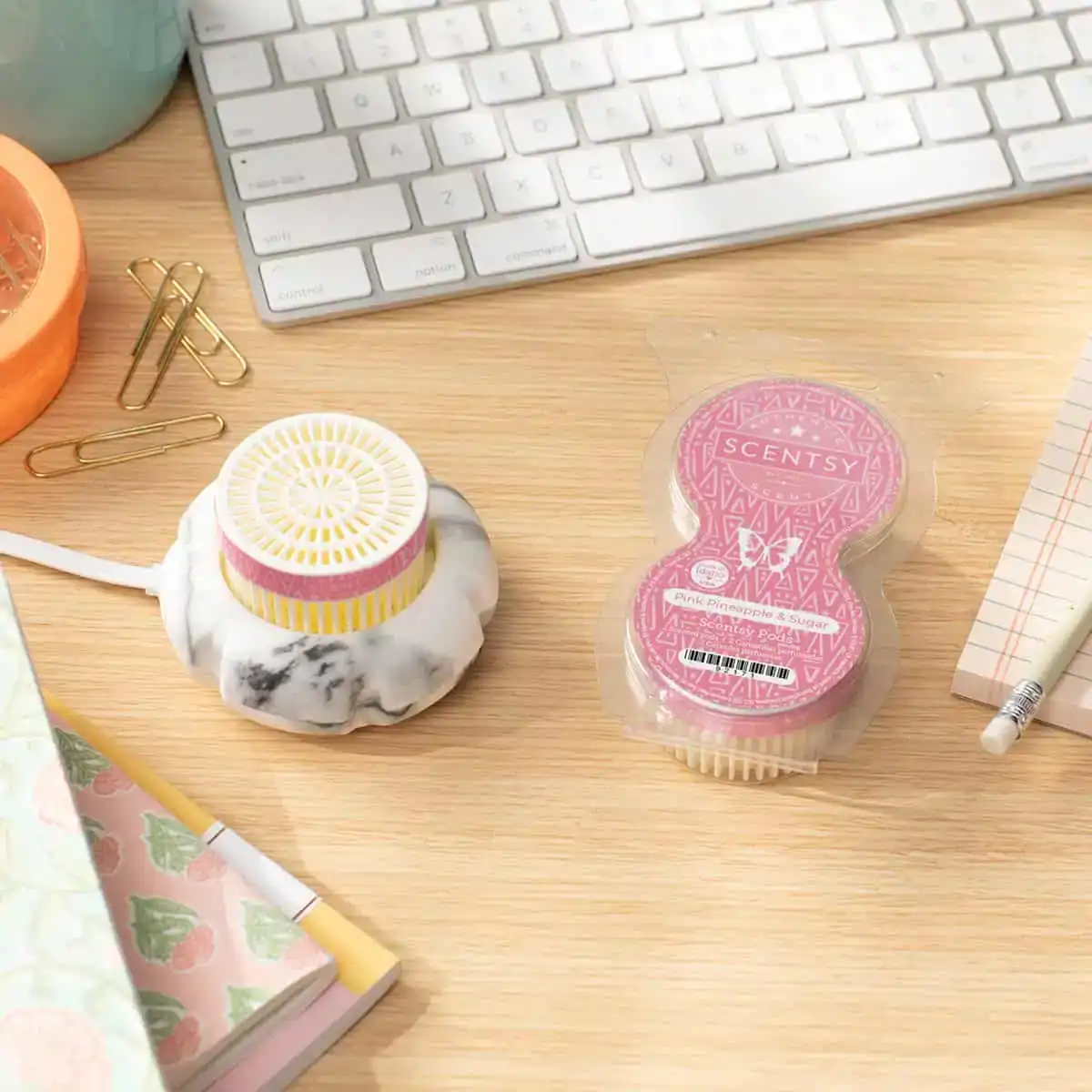 Scentsy Air Solo with Pods - Styled