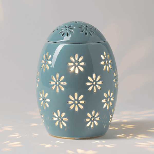 Easter Garden - Blue Scentsy Warmer Lit