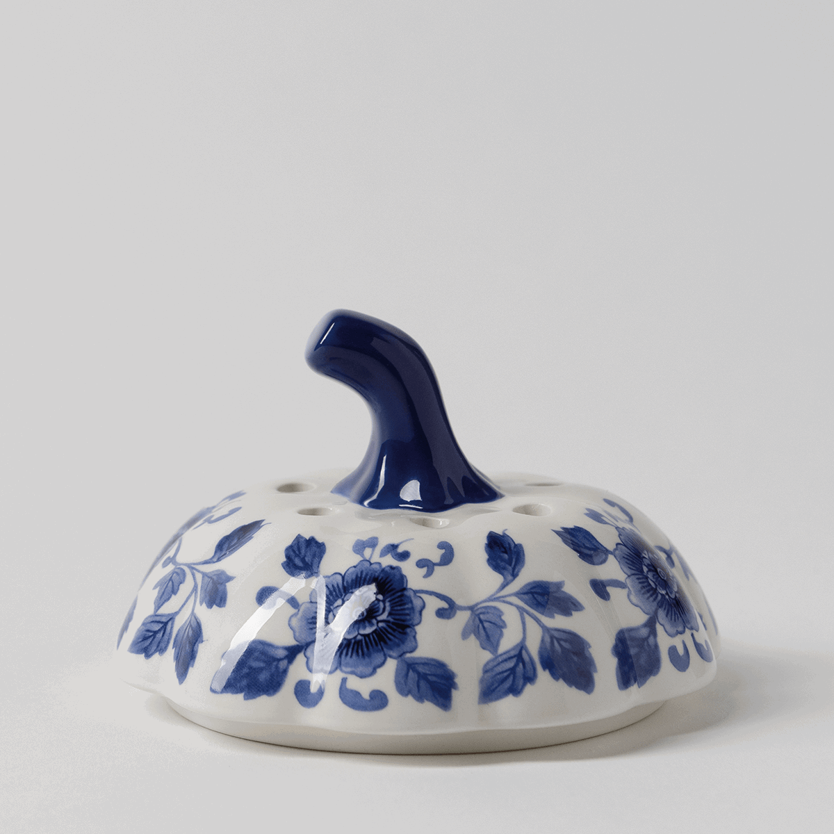 Indigo Vine Pumpkin Scentsy Warmer Lid