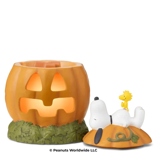 Snoopy’s Pumpkin Patch Scentsy Warmer - Lid Off
